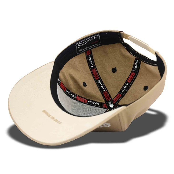 Yellowish Creative Moon Flat Embroidery Baseball Cap